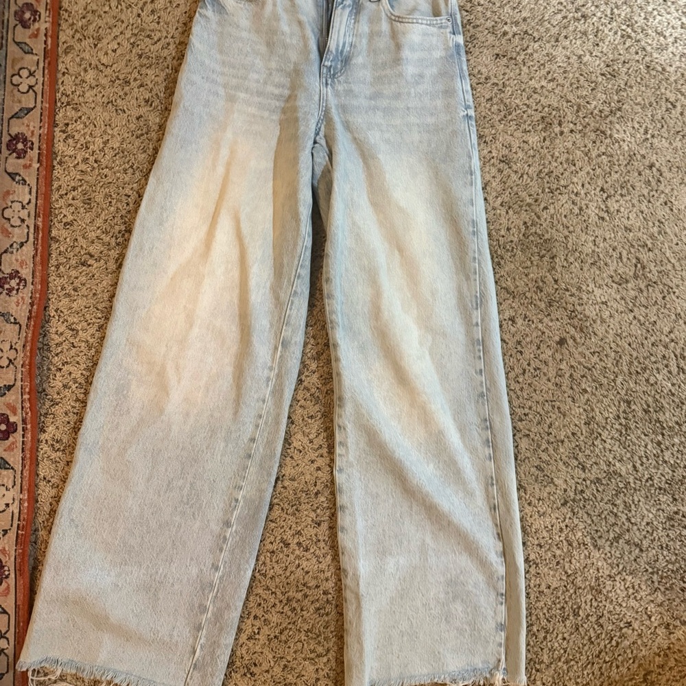 Wide leg jeans